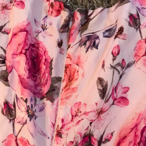 NEVER WORN Ivy City Co Ballerina pink floral dress - Picture 12 of 12